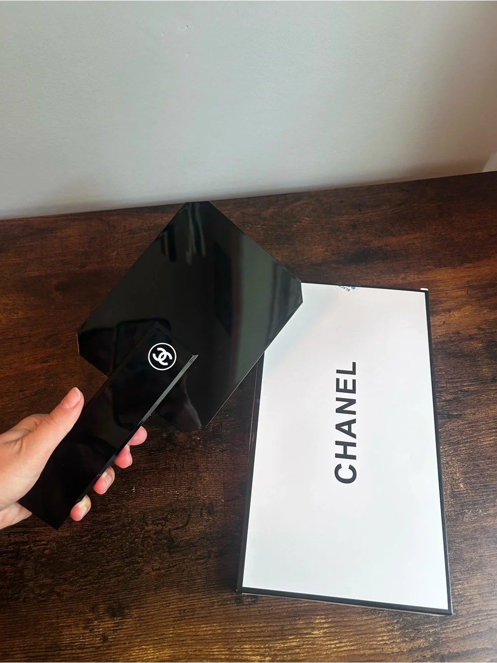 CHANEL elegant handheld